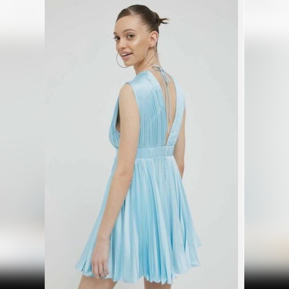 Abercrombie & Fitch Small Tall Light Blue Pleated Plunge Neckline Mini Dress